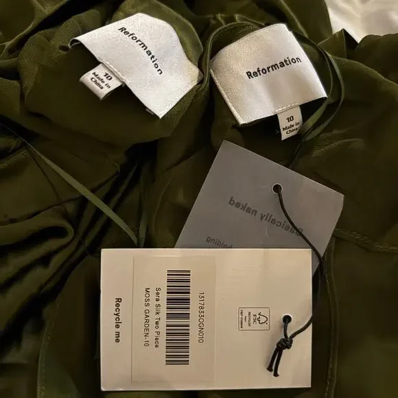 New Reformation Sera Silk Two Piece Set - Picture 5 of 5